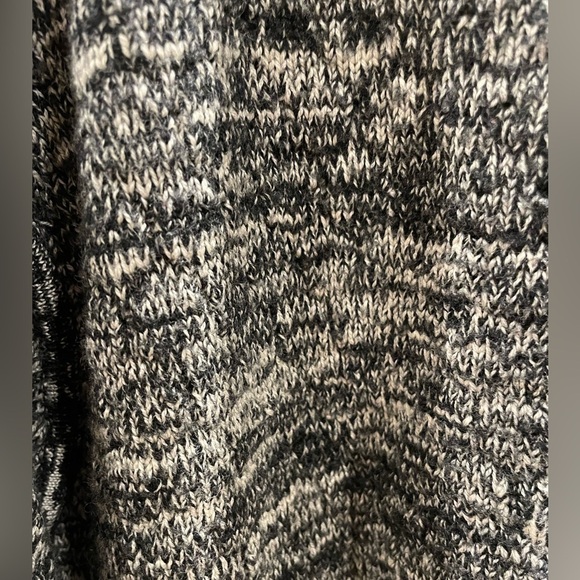 lululemon athletica Gray Cardigan Sweater - Picture 5 of 5